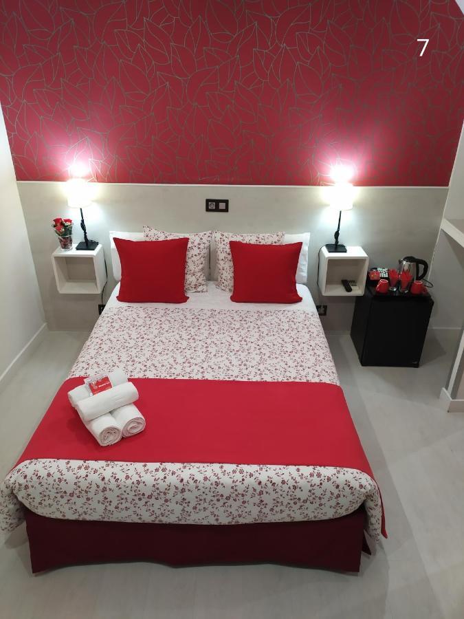 Hostal Inn มาดริด ภายนอก รูปภาพ