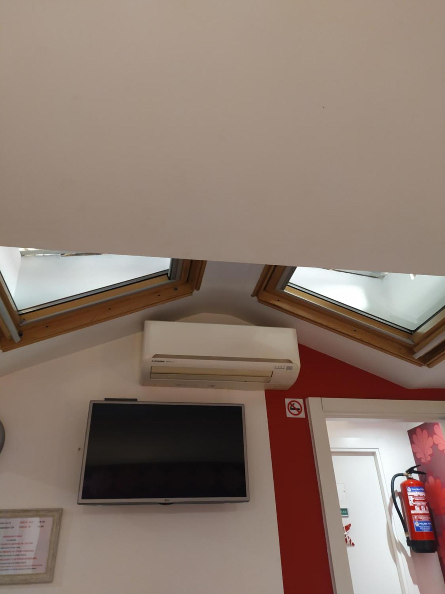 Hostal Inn มาดริด ภายนอก รูปภาพ